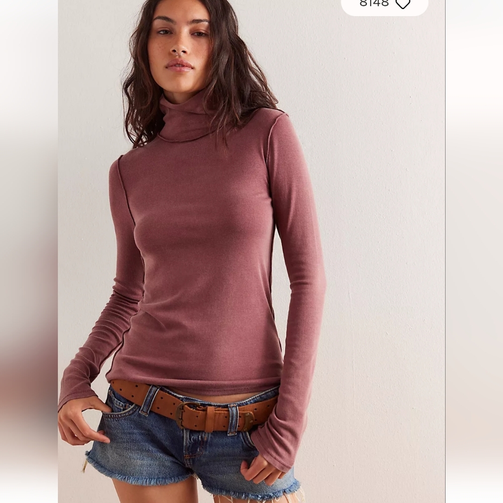 FREE PEOPLE We The Free Good Good Turtleneck NWOT Size Med - Red Bark